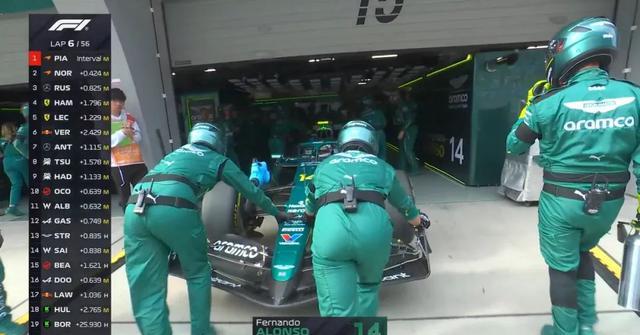 迈凯伦鏖战威廉姆斯，皮亚斯特里扛起全队